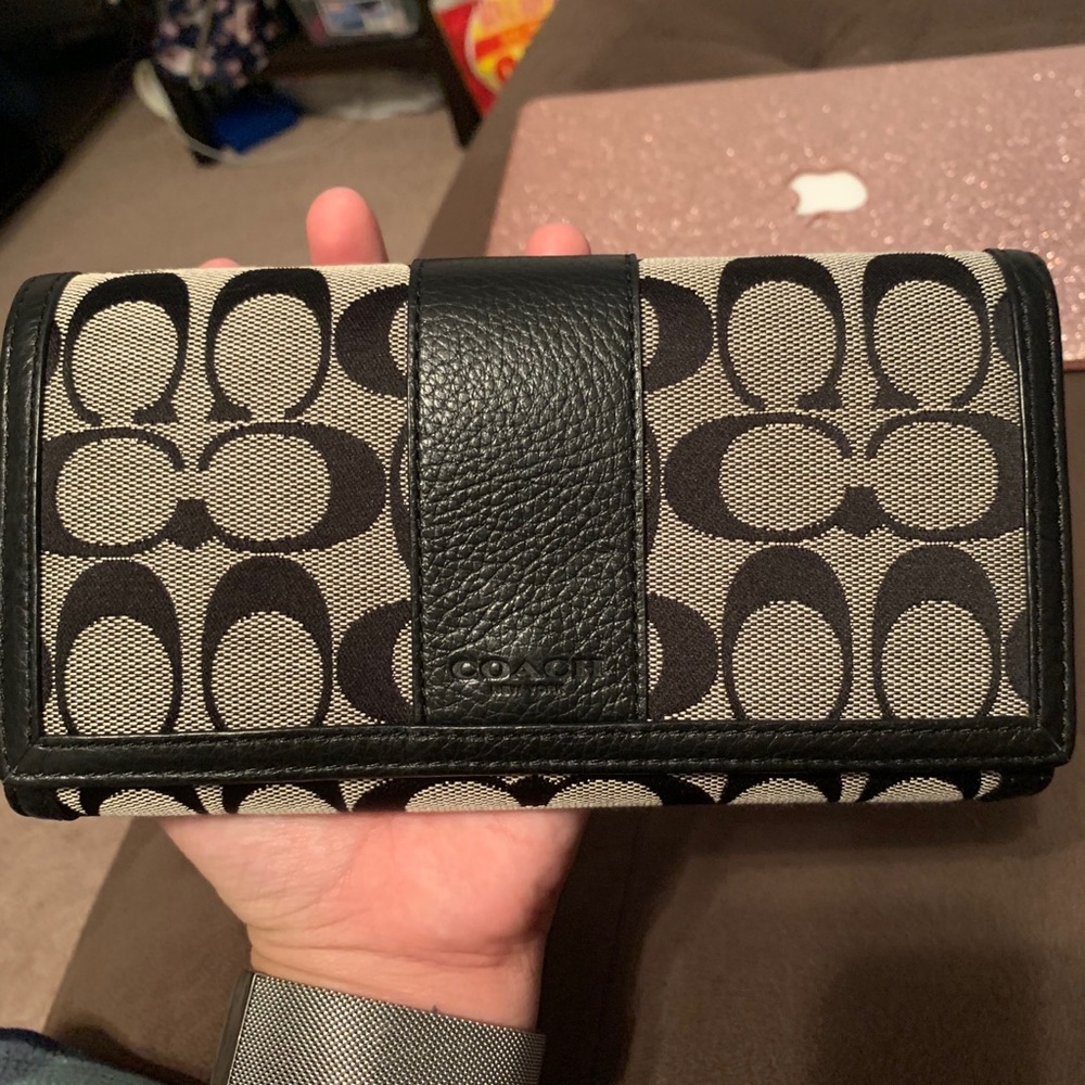 Coach wallet